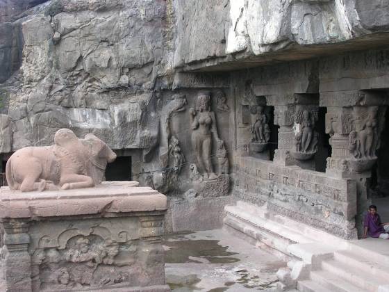 エローラ石窟　ヒンドゥー教石窟